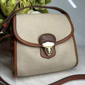 Vintage Dooney & Bourke Crossbody small bag